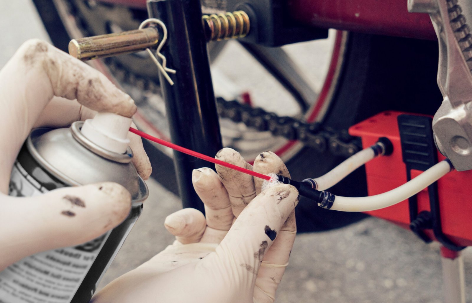 Desengripante na moto : Quando, como e onde aplicar. Desengripante na moto : Quando, como e onde aplicar.