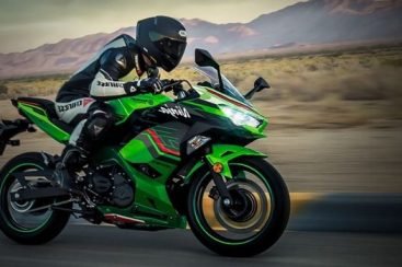Kawasaki Ninja 400 KRT Edition 2024: Elevando a Emoção
