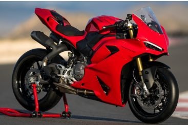 Nova Geração de Motos Esportivas: Potência e Versatilidade