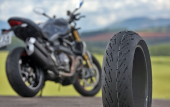 Pneu Maior na Moto: Estilo que Custa Caro à Segurança Pneu Maior na Moto: Estilo que Custa Caro à Segurança