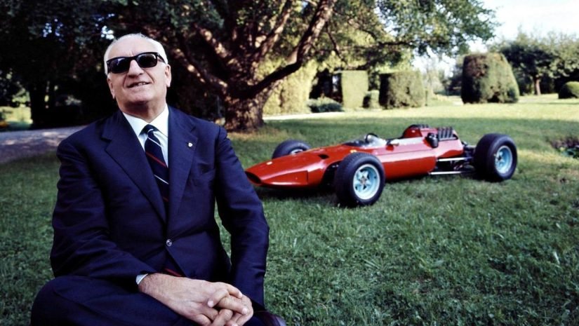 Enzo Ferrari: O Legado de uma Paixão por Velocidade Enzo Ferrari: O Legado de uma Paixão por Velocidade