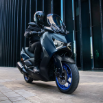 XMAX 300